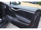 2017-tesla-model-s-e-75d-small-23