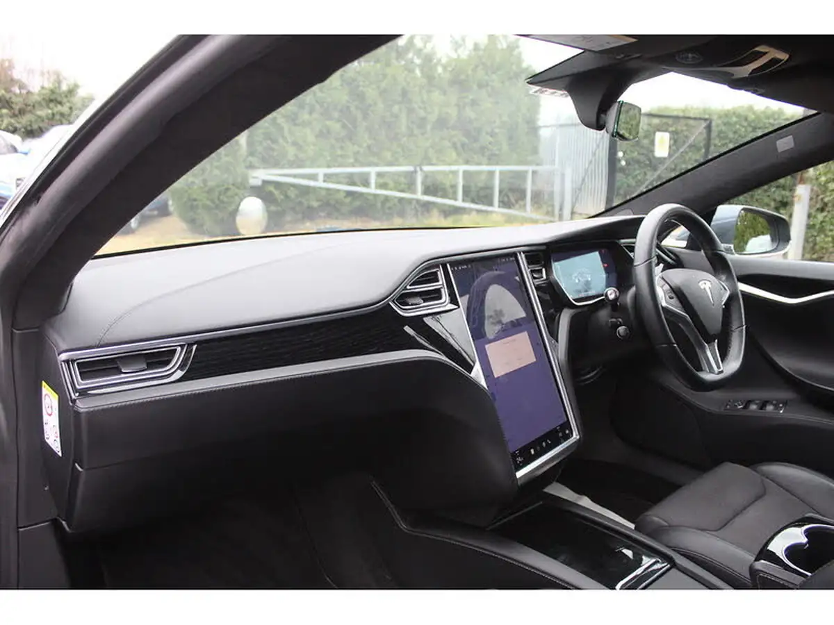 2017-tesla-model-s-e-75d-big-12