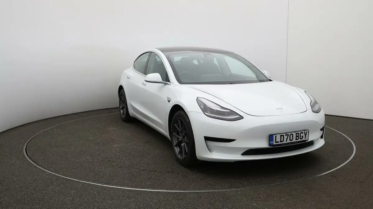 2020-tesla-model-3-e-standard-plus-big-41