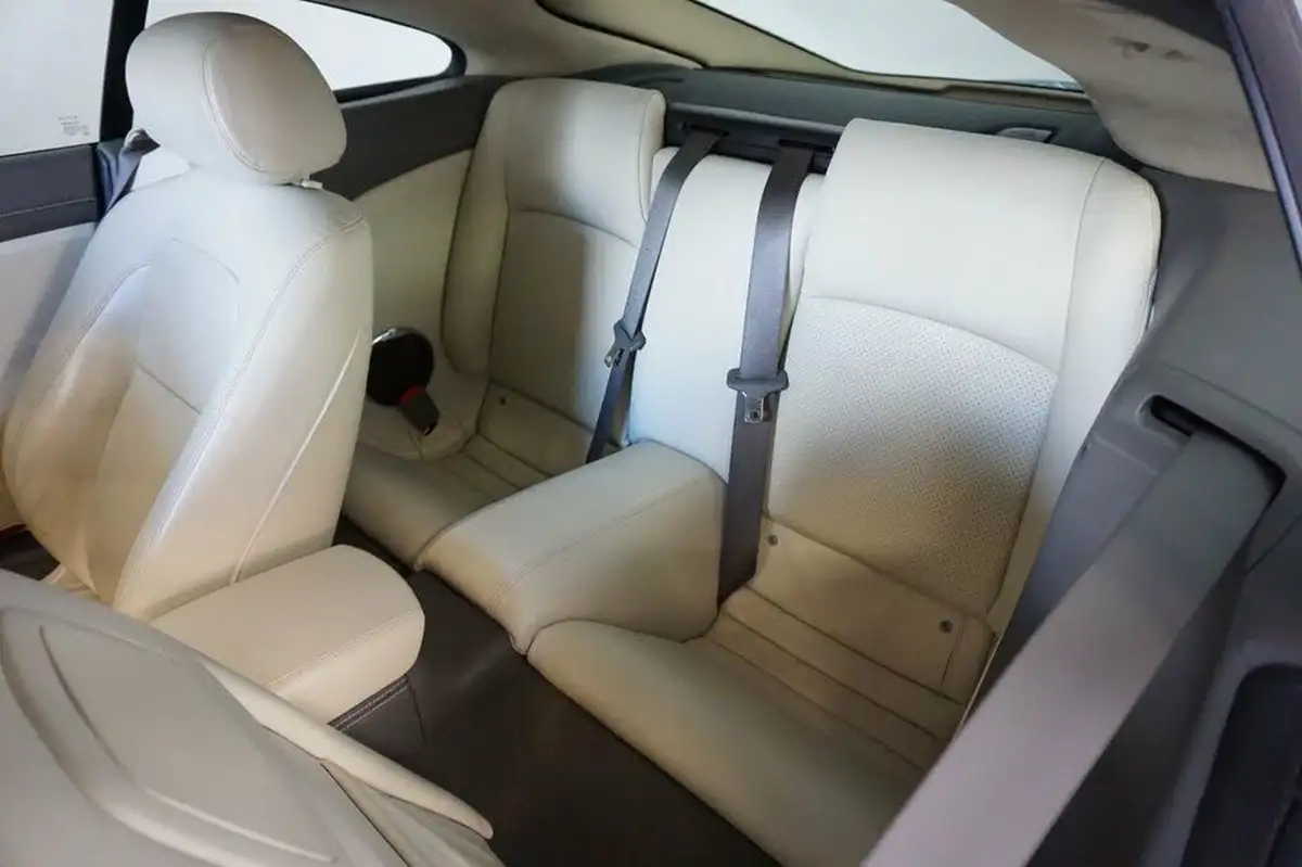 2010-jaguar-xk-50-portfolio-coupe-big-38