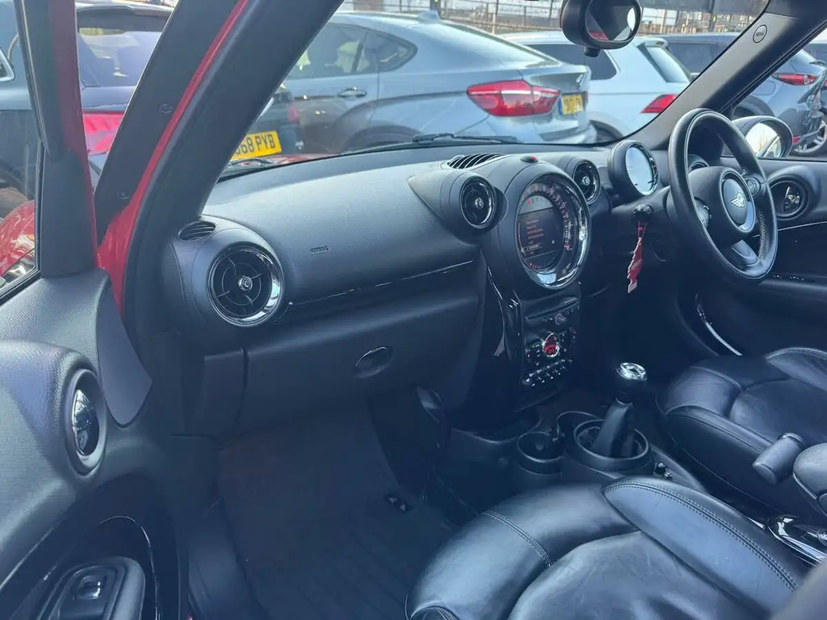 2016-mini-countryman-16-cooper-s-ss-all4-big-54