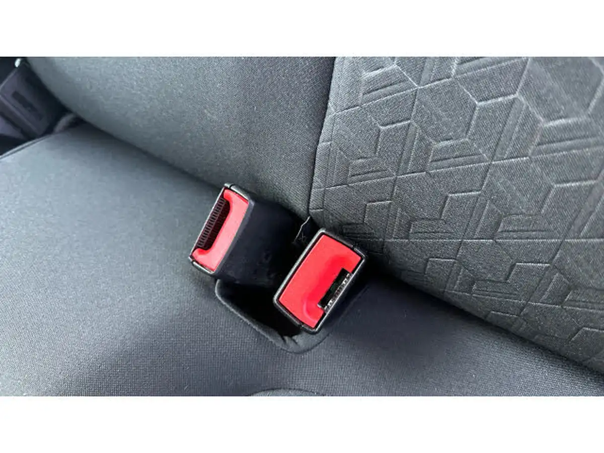 2021-fiat-panda-10-city-cross-big-16