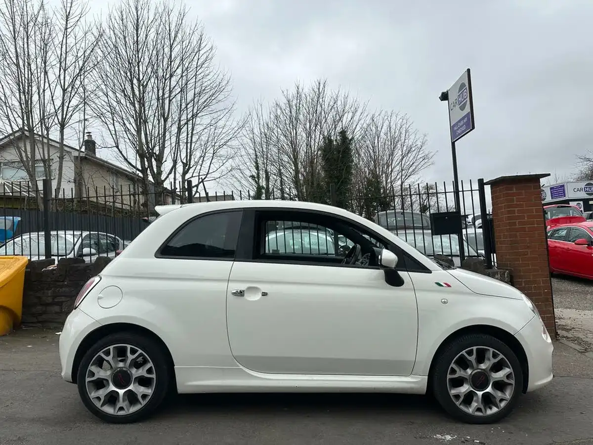 2015-fiat-500-12-s-big-3