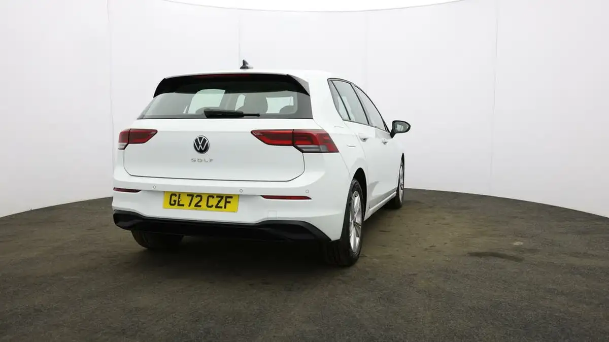 2022-volkswagen-golf-15-tsi-life-130ps-hatchback-big-58