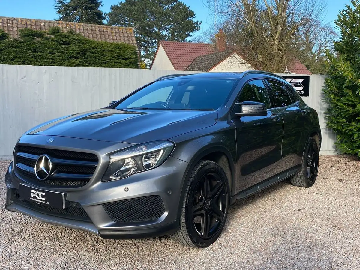2017-mercedes-benz-gla-class-21d-gla-220d-amg-line-executivess-big-5