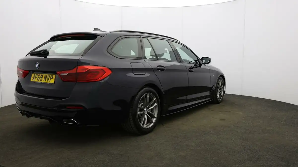 2019-bmw-5-series-20td-520d-m-sport-188bhp-touring-5d-big-57