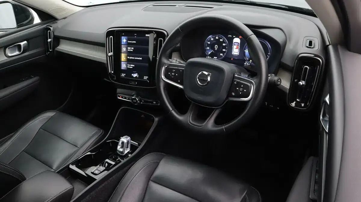 2020-volvo-xc40-15-t5-inscription-twin-engine-big-9