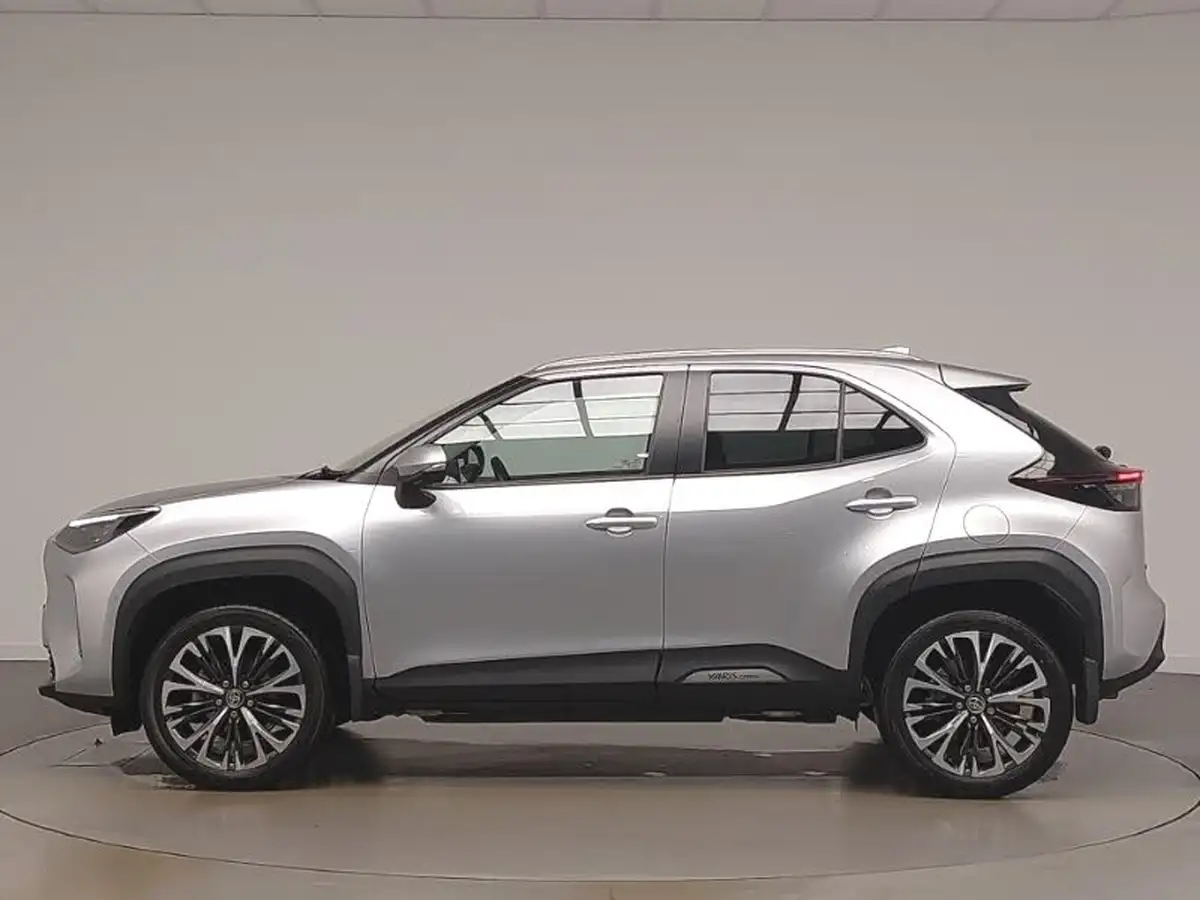 2022-toyota-yaris-cross-15-vvt-i-excel-awd-i-big-3