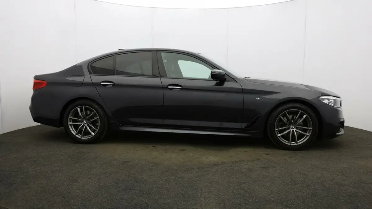 2018-bmw-5-series-20td-520d-m-sport-188bhp-ss-saloon-4d-big-47