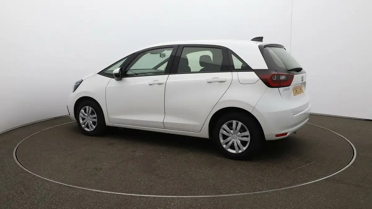 2021-honda-jazz-15-i-mmd-se-107ps-big-32