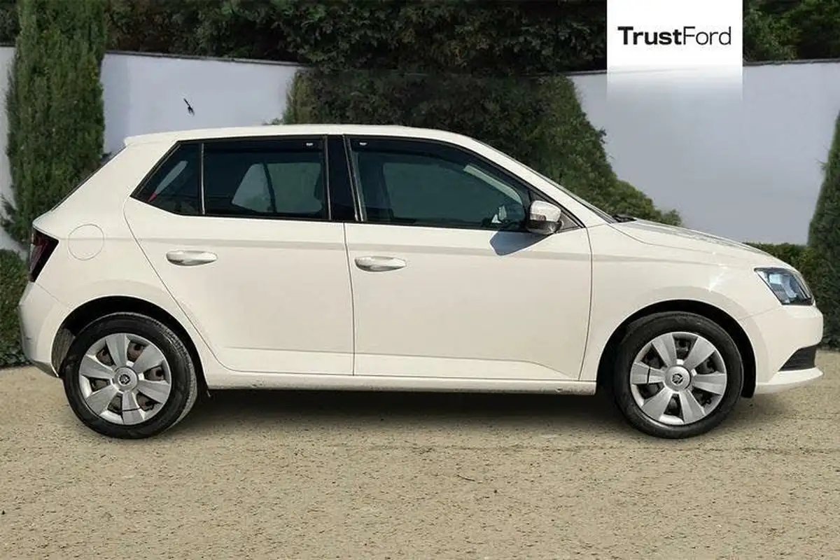2018-skoda-fabia-10-mpi-s-plus-big-2