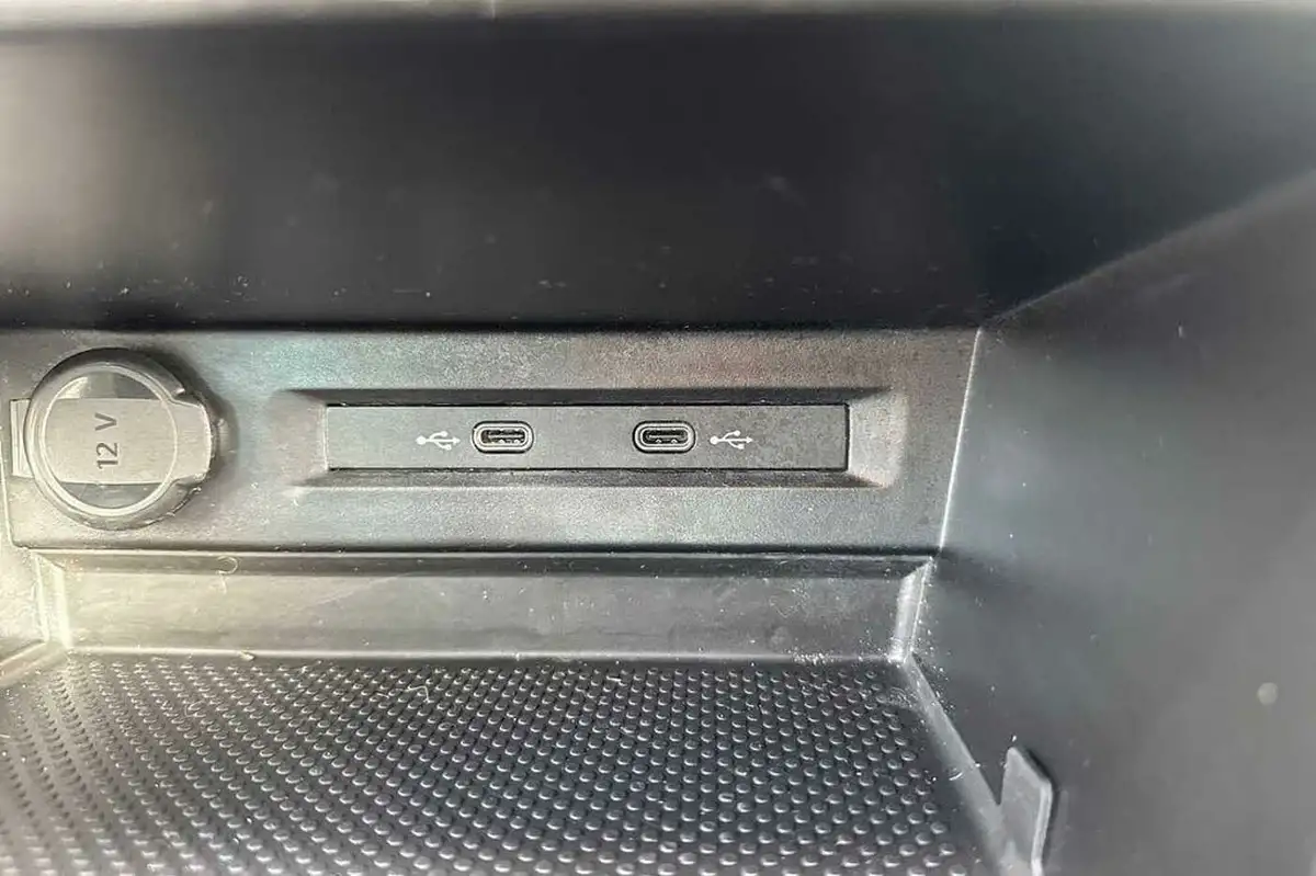 2022-volkswagen-tiguan-15-tsi-elegance-big-28