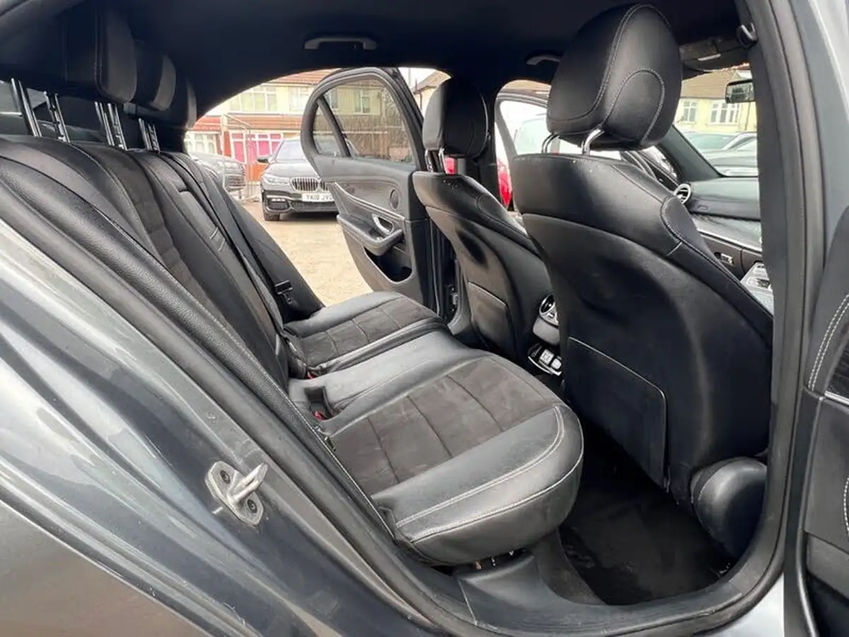 2019-mercedes-benz-e-class-20d-e220d-amg-line-saloon-4d-plus-big-37