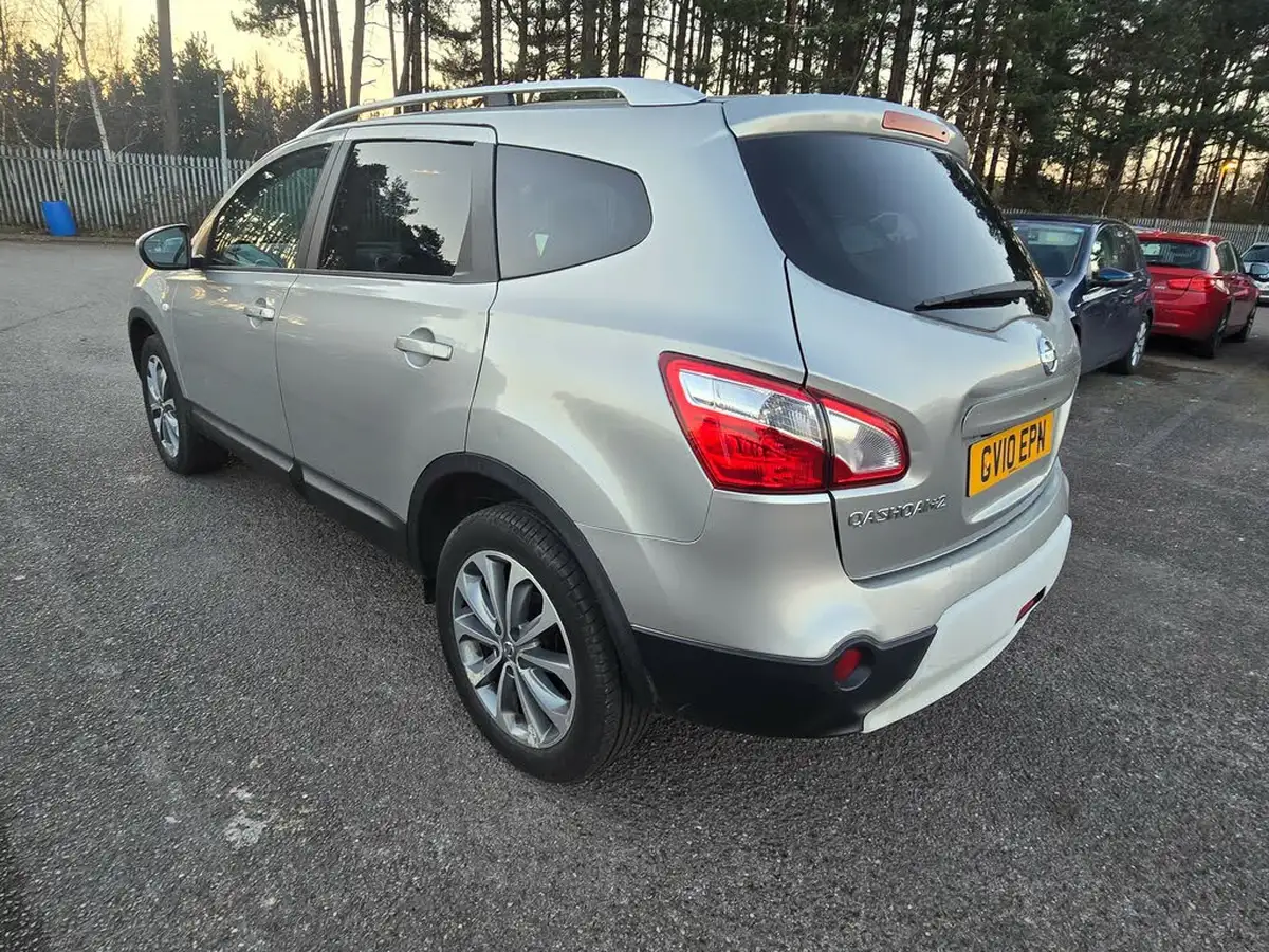 2010-nissan-qashqai2-20-tekna-4wd-cvt-big-10