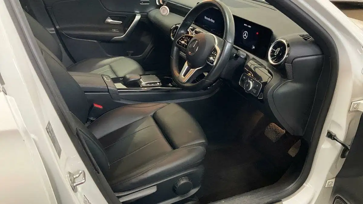 2022-mercedes-benz-a-class-20d-a180d-sport-executive-edition-hatchback-5d-8g-dct-big-6