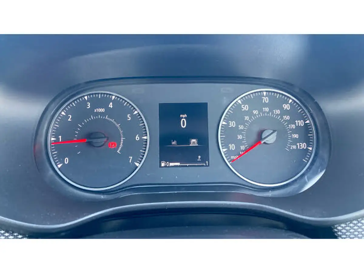 2023-dacia-sandero-10-tce-expression-90bhp-big-17