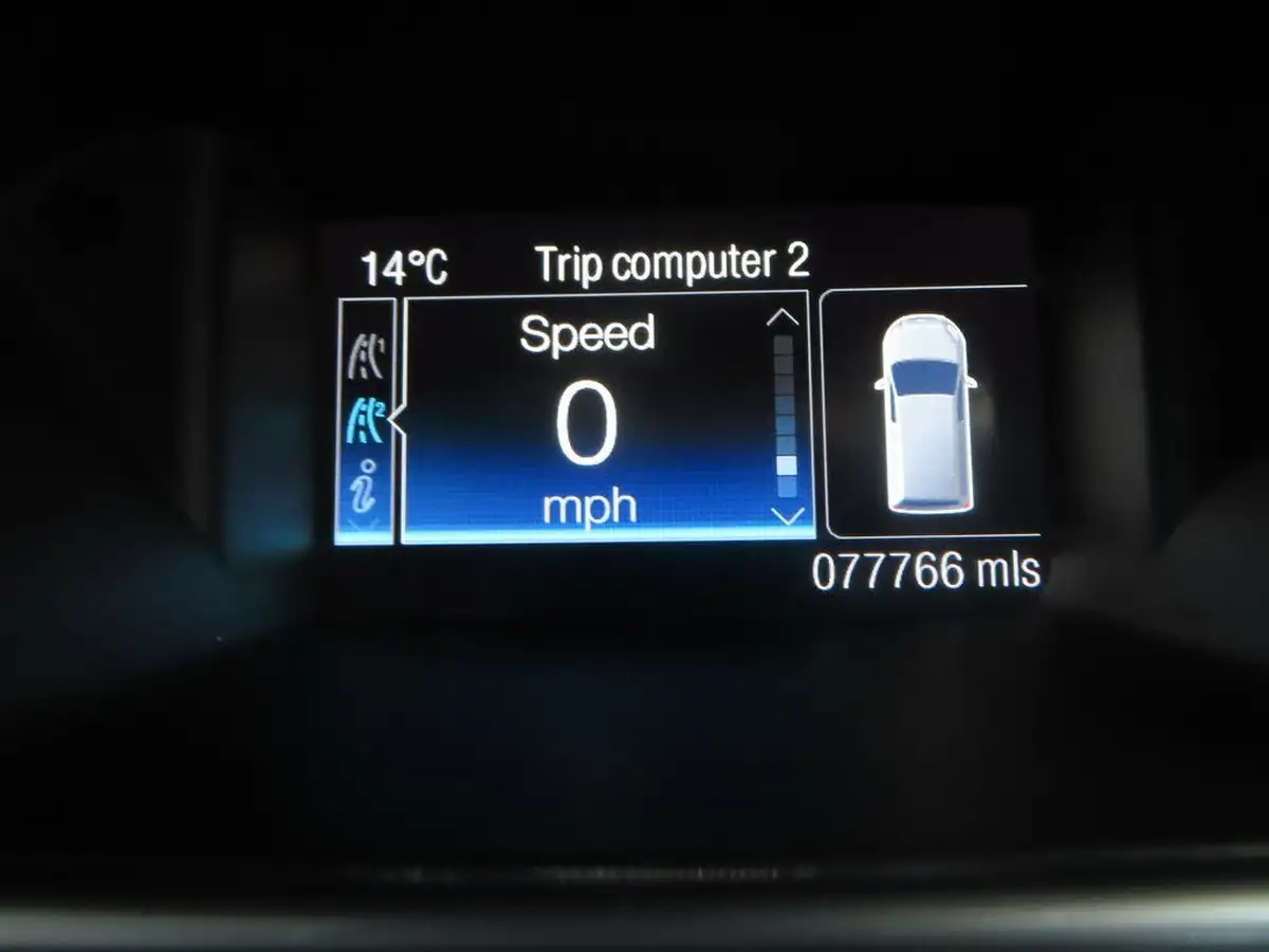 2018-ford-transit-connect-15tdci-l2-210-trend-panel-big-32