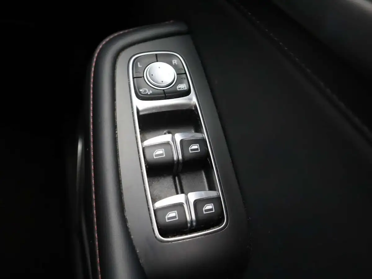 2022-mg-hs-15t-gdi-excite-162ps-big-38