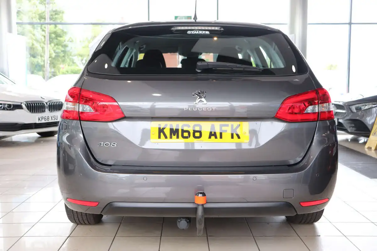 2018-peugeot-308-sw-15-bluehdi-active-15-bluehdi-130bhp-big-6