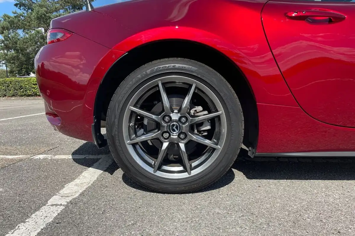 2021-mazda-mx-5-15-sport-convertible-big-8