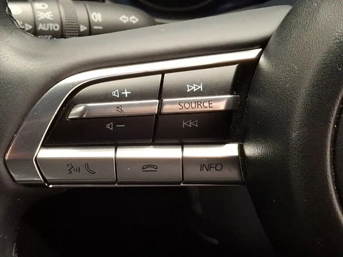 2021-mazda-mazda3-20-se-l-122ps-hatchback-5d-big-17