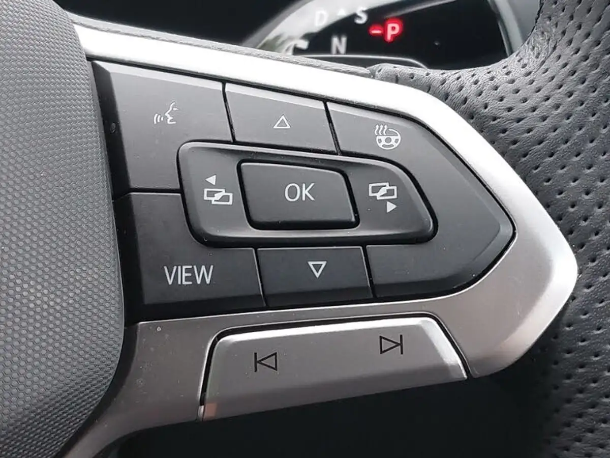 2024-volkswagen-tiguan-20tdi-r-line-150ps-big-12