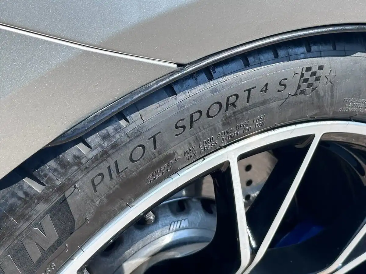 2019-bmw-5-series-44-m5-competition-big-28