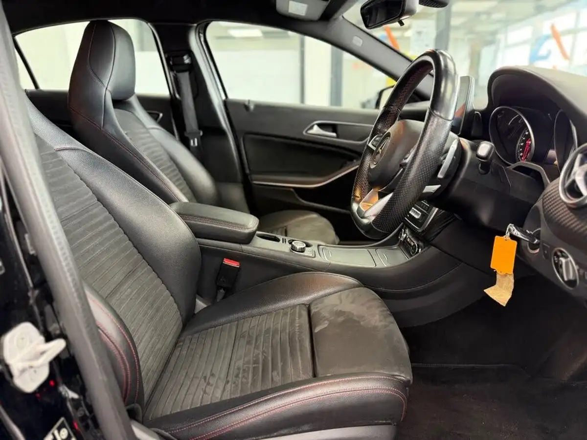 2017-mercedes-benz-a-class-15d-a180d-amg-line-ss-7g-dct-big-28
