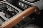 2021-land-rover-90-defender-30-d250-hse-small-37