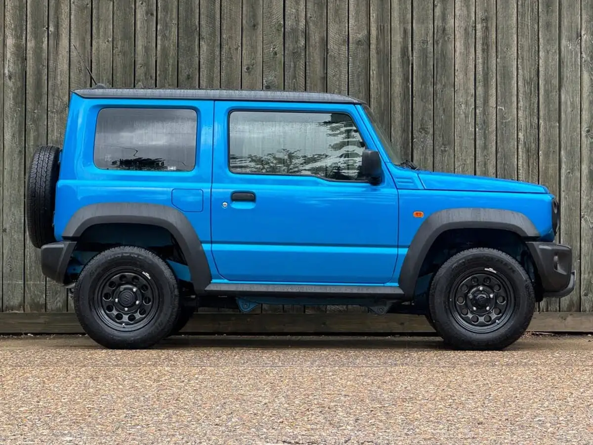 2023-suzuki-jimny-15-light-commercial-allgrip-big-20