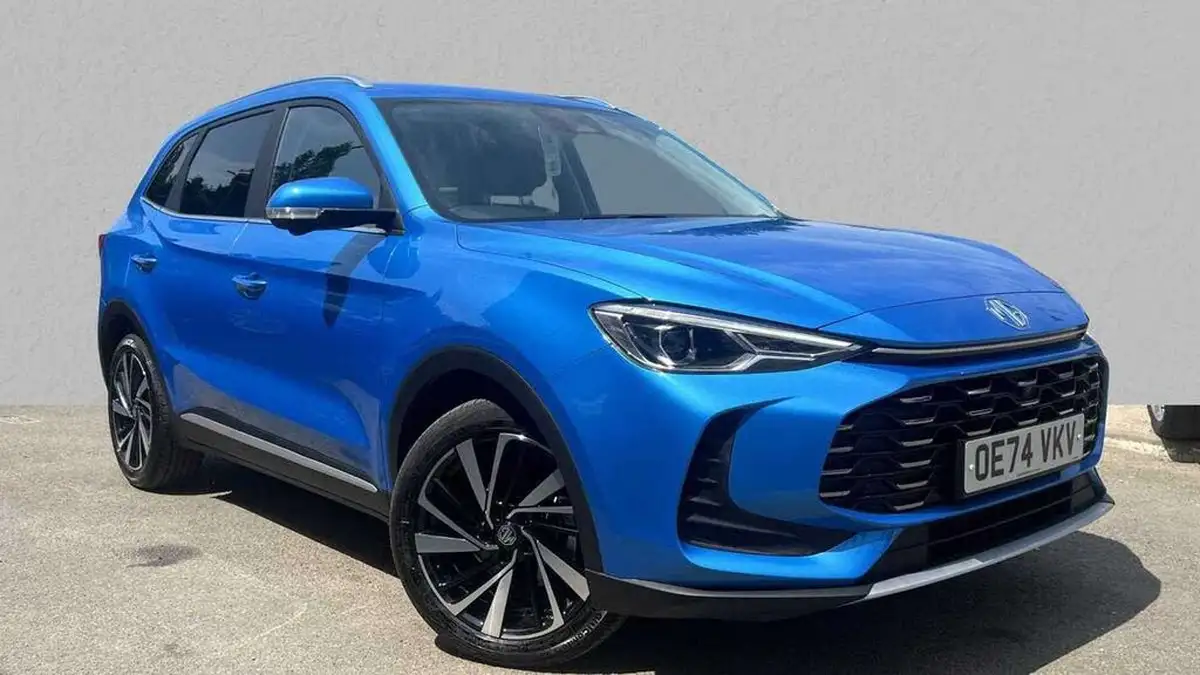 2024-mg-zs-suv-15-trophy-big-0