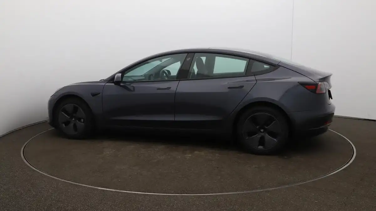 2021-tesla-model-3-e-long-range-awd-big-57