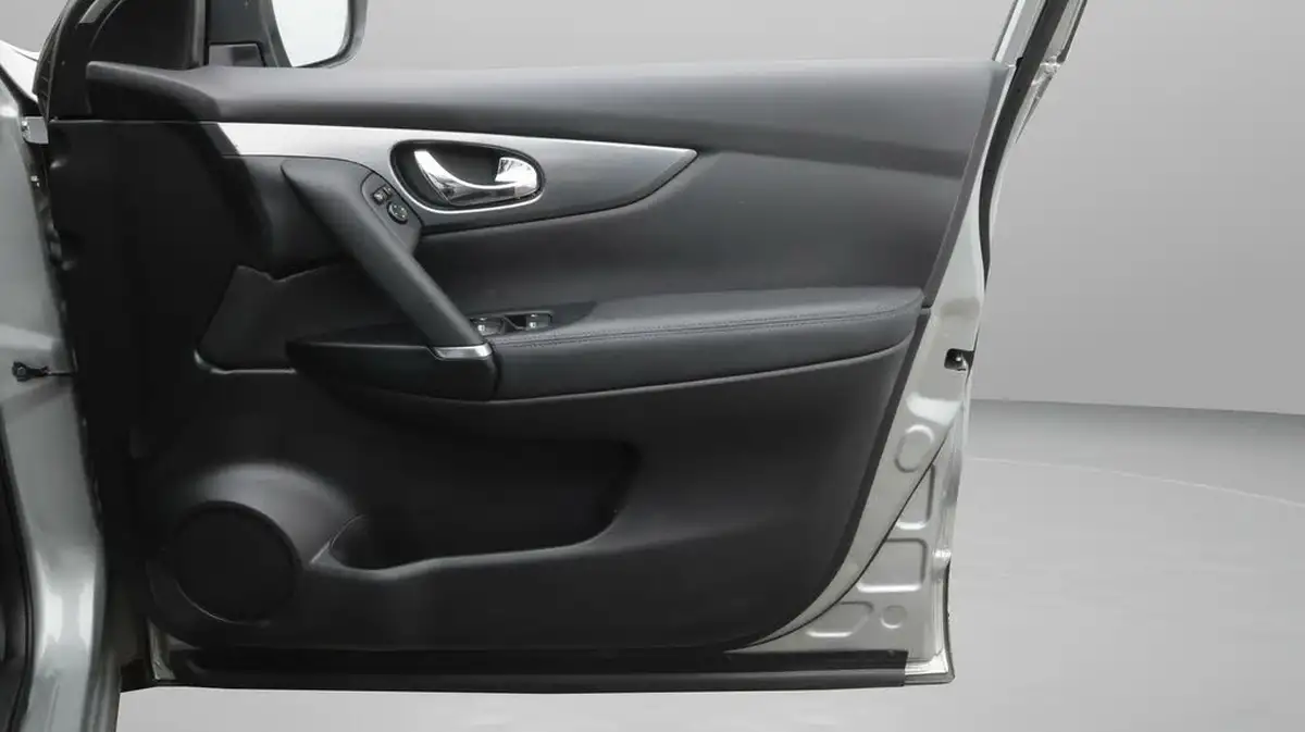 2021-nissan-qashqai-13-dig-t-n-motion-140ps-big-15