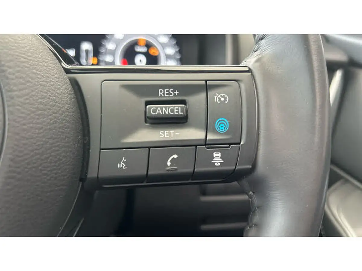 2024-nissan-qashqai-15-n-connecta-glass-roof-pack-big-20