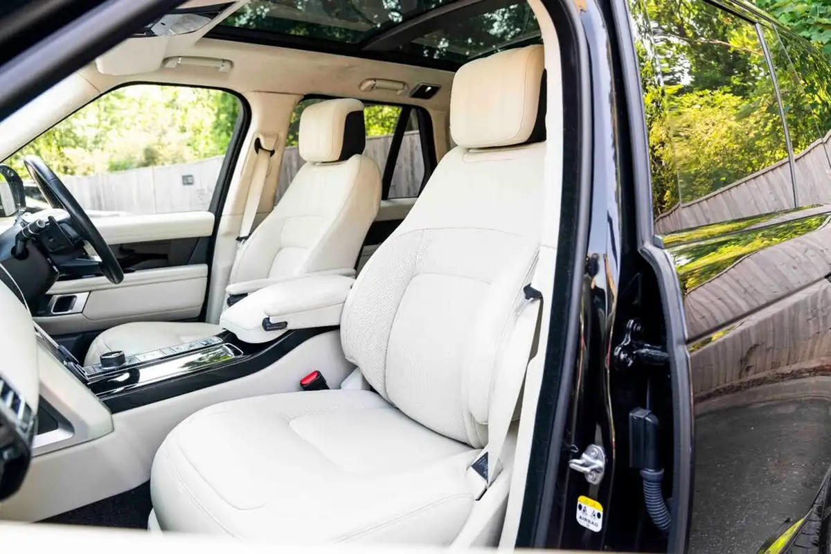 2020-land-rover-range-rover-30-sdv6-westminster-big-8
