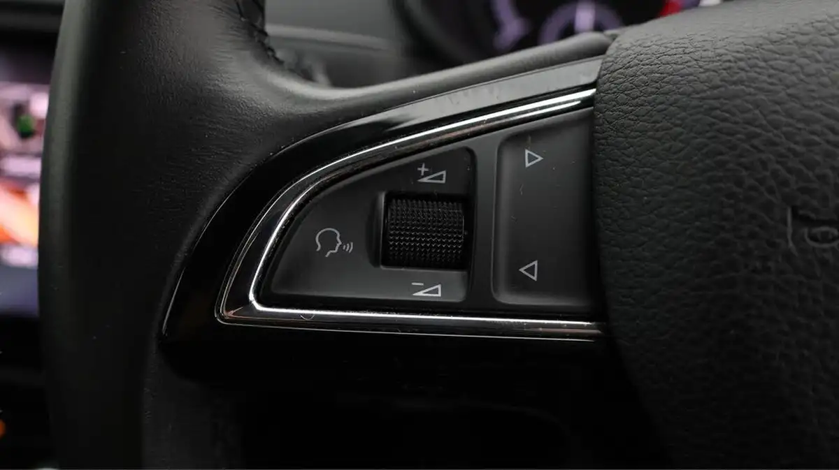 2019-skoda-octavia-10-tsi-se-technology-estate-big-23