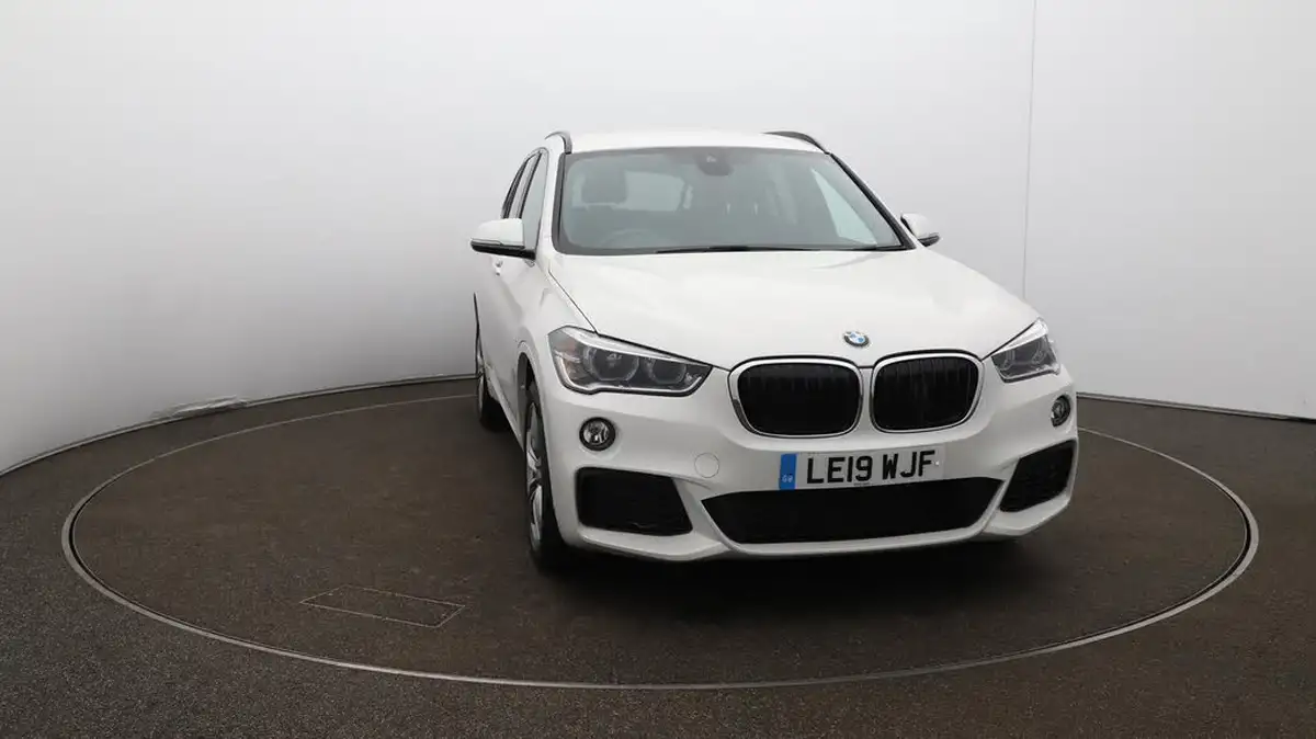 2019-bmw-x1-20-sdrive20i-m-sport-big-41