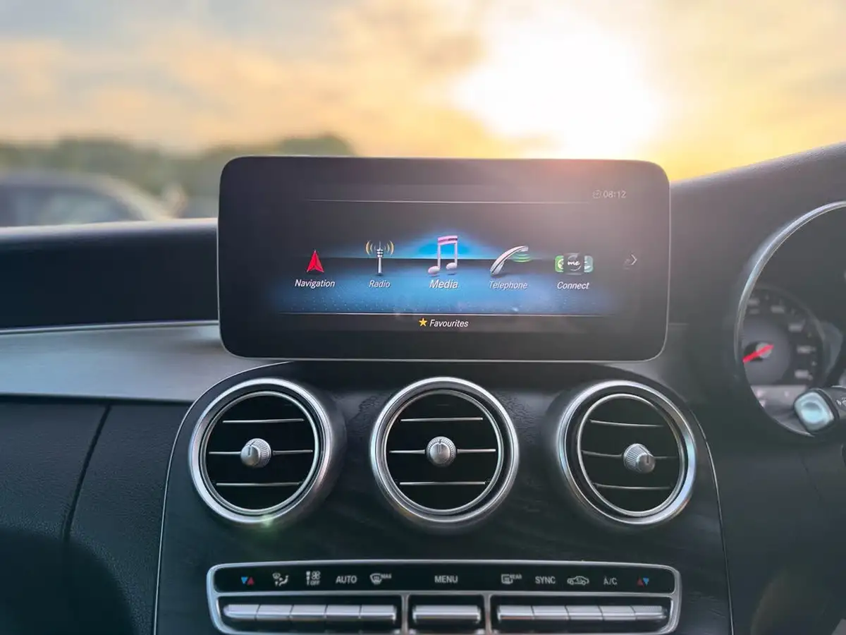 2019-mercedes-benz-c-class-15-c200-amg-line-ss-coupe-2d-big-31