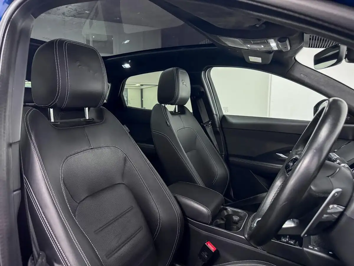 2021-jaguar-e-pace-20-d200-r-dynamic-hse-big-26