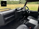 2015-land-rover-110-defender-22td-xs-22i-station-wagon-5-drs-small-16