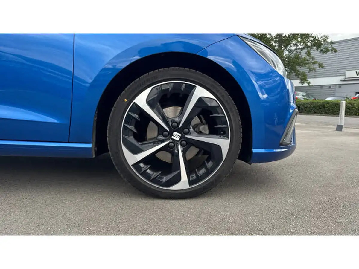 2022-seat-ibiza-10-tsi-fr-sport-110ps-big-6