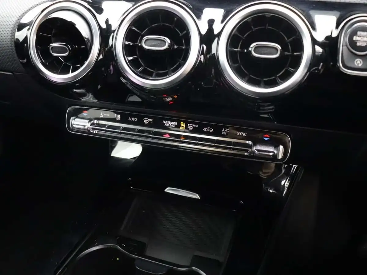 2021-mercedes-benz-a-class-20d-a220d-amg-line-executive-saloon-4d-big-31