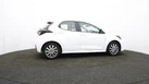 2022-toyota-yaris-15-vvt-i-icon-small-40