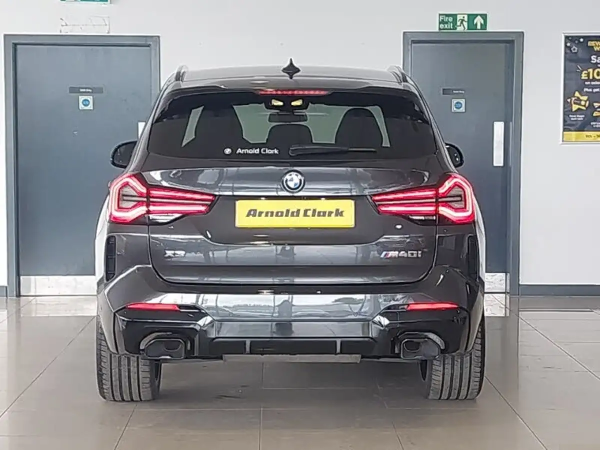 2024-bmw-x3-30-m40i-tech-pack-big-14
