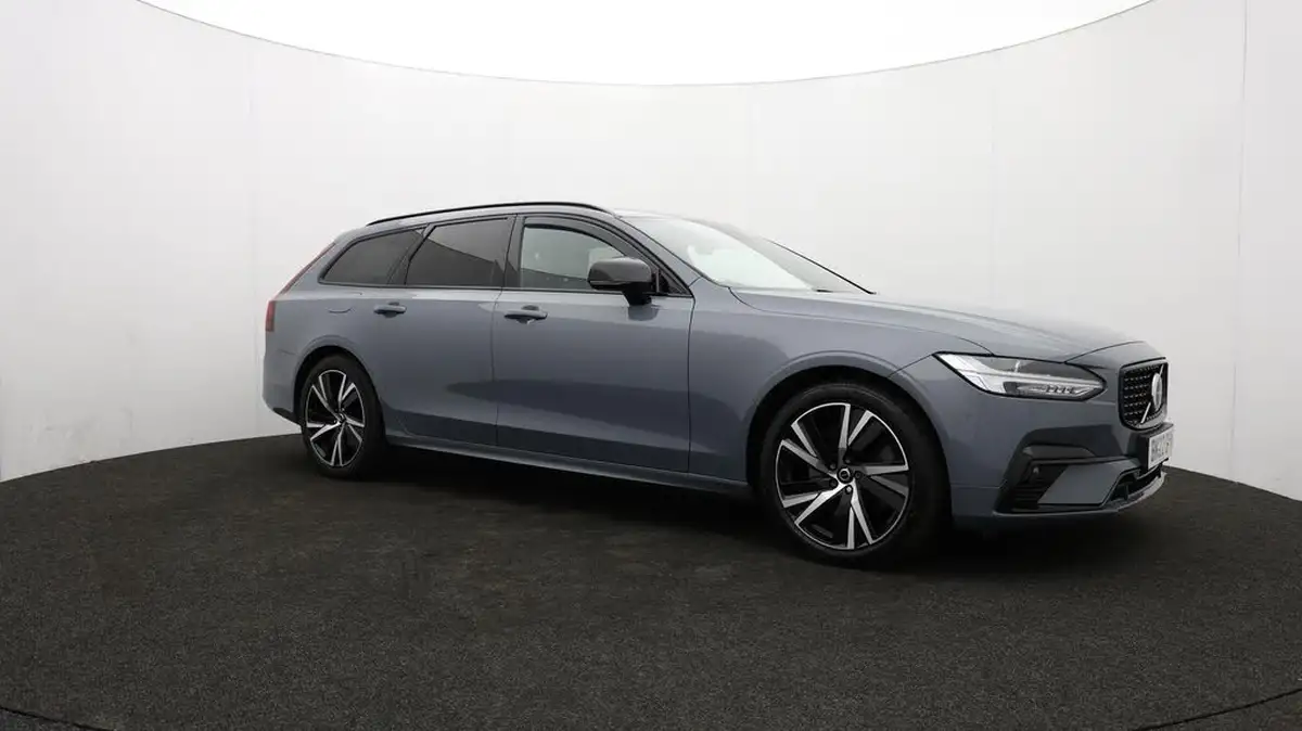 2022-volvo-v90-20td-b4-r-design-big-49