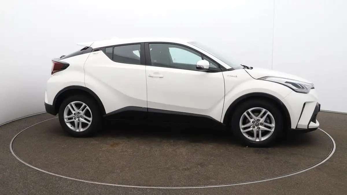2022-toyota-c-hr-18-vvt-i-icon-big-49