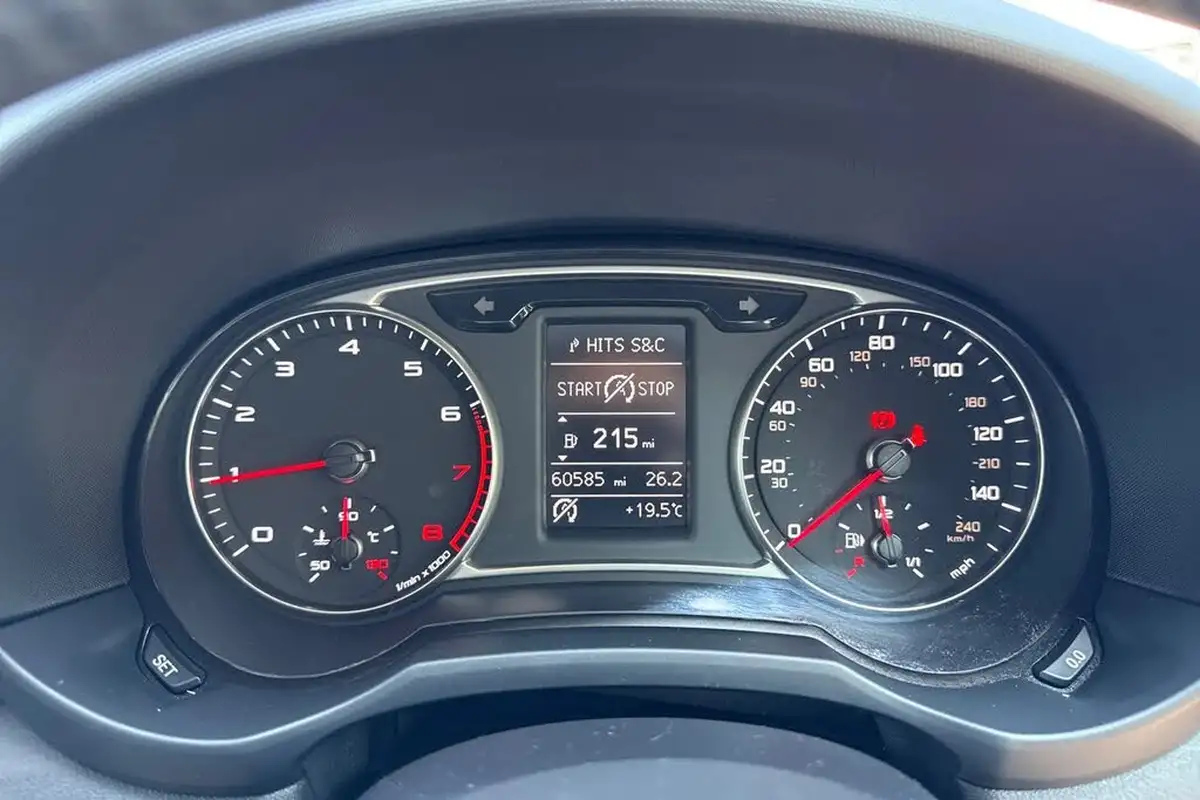 2018-audi-a1-14-tfsi-sport-nav-sportback-5d-big-30