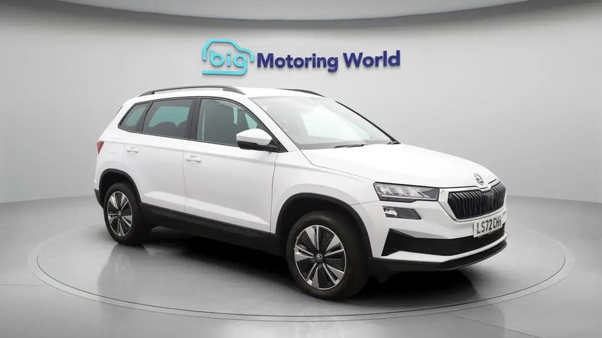 2022-skoda-karoq-15-tsi-se-drive-dsg-big-1