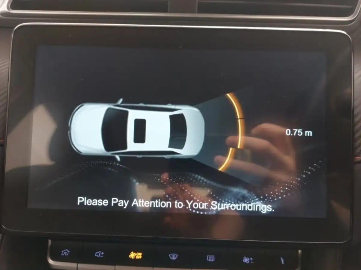 2021-mg-zs-suv-15-vti-tech-excite-big-11