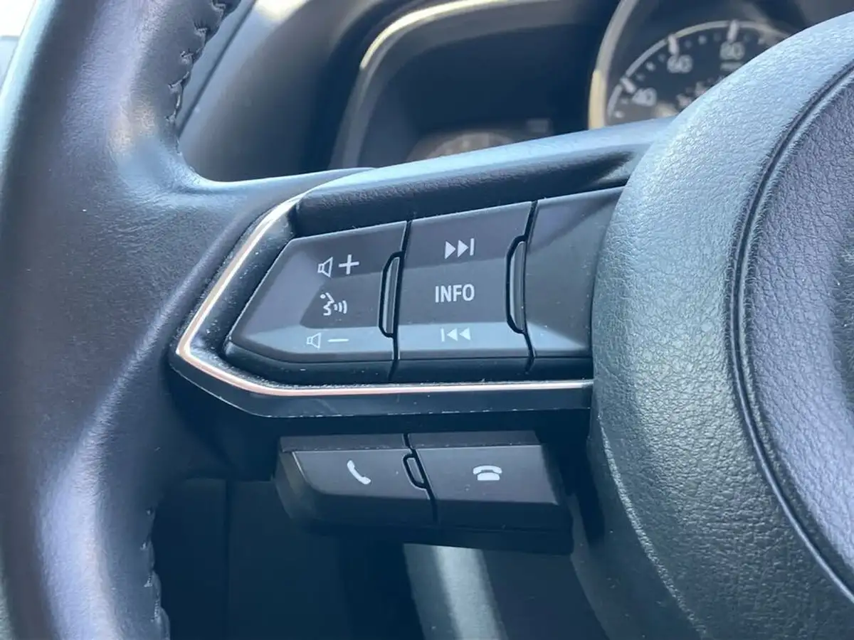 2017-mazda-mazda3-20-se-l-nav-hatchback-5d-big-18
